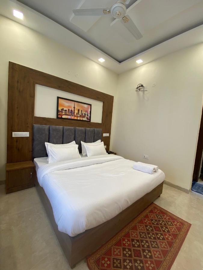 Hotel Woodlark Zirakpur - A Peaceful Stay 外观 照片
